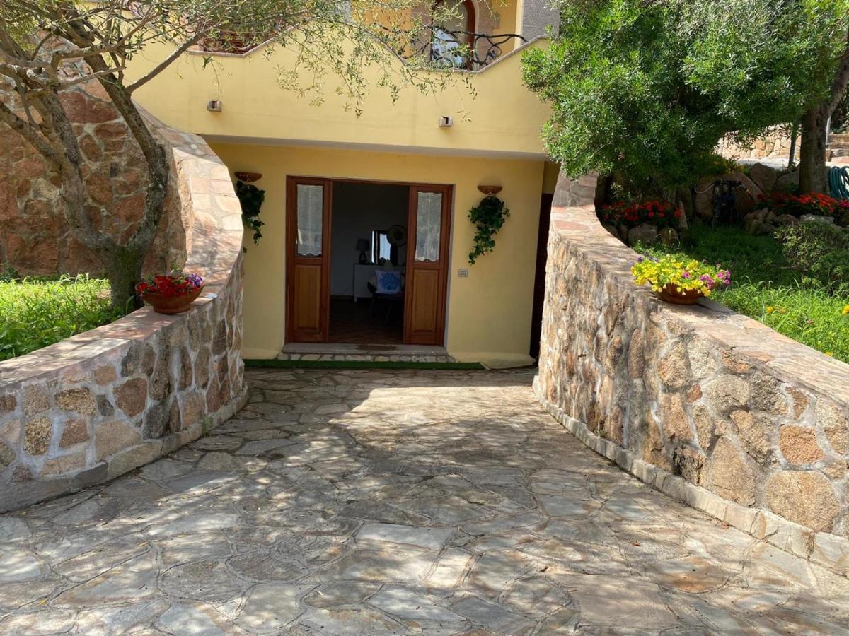 Case Vacanze Villa Rosita San Teodoro  Exterior foto